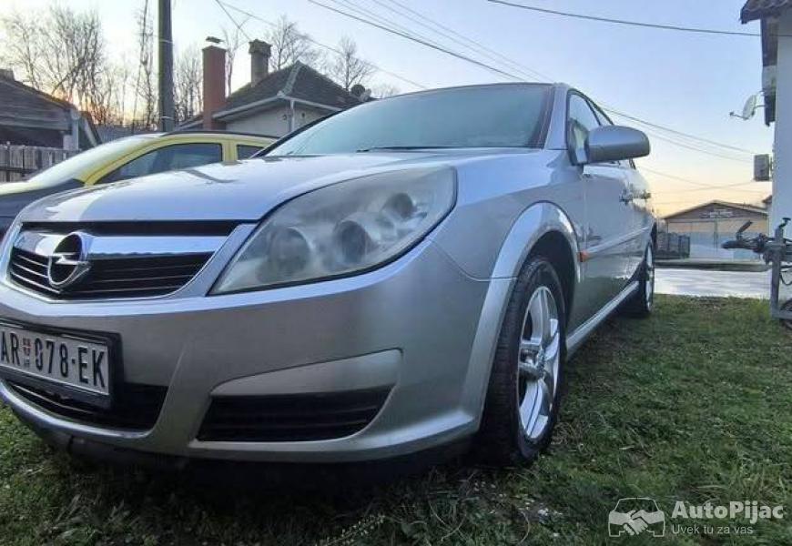 vectra_c_18_1_polovni_automobili_autopijac.rs
