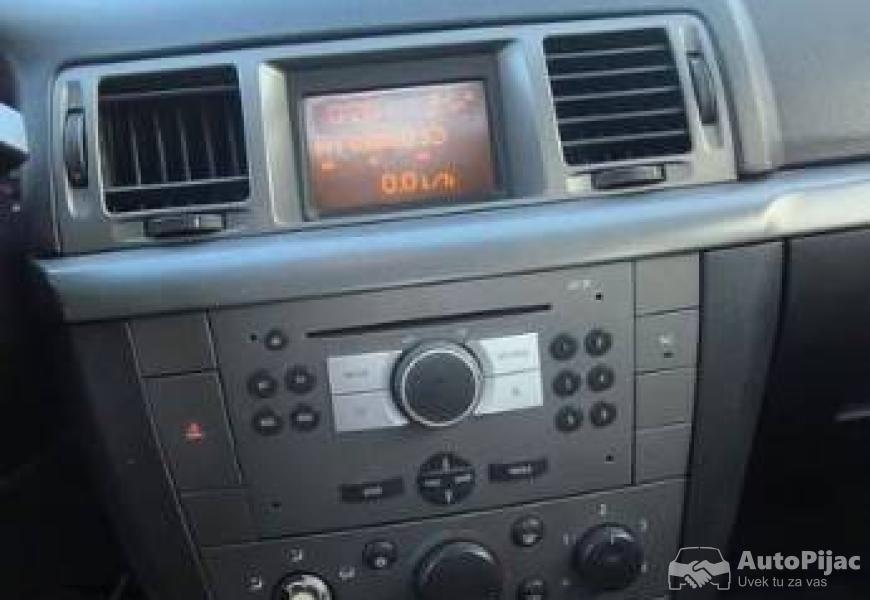 vectra_c_18_8_polovni_automobili_autopijac.rs