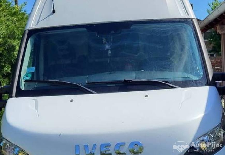 iveko_daily_kombi_11_polovni_automobili_autopijac.rs