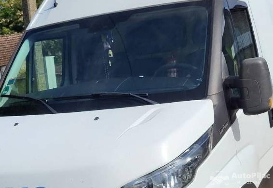 iveko_daily_kombi_3_polovni_automobili_autopijac.rs