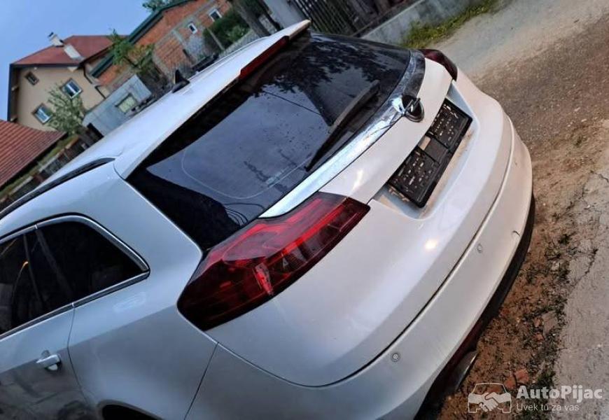 opel_insignia_4_polovni_automobili_autopijac.rs