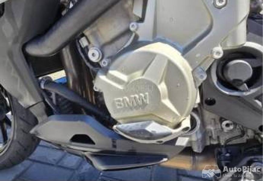 bmw_s1000xr_odlican_motor_bez_ulaganja_spreman_za_8_polovni_automobili_autopijac.rs
