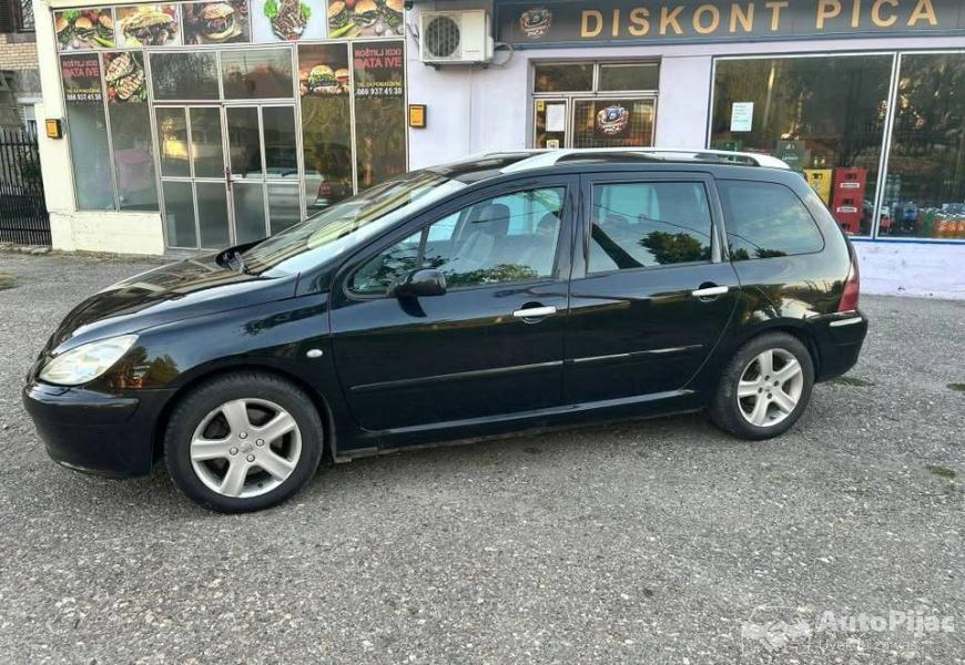 peugeot_307sw_20_hdi_100kw_136ks_3_polovni_automobili_autopijac.rs