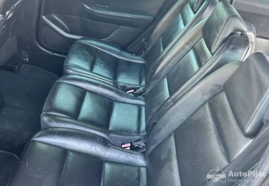 peugeot_307sw_20_hdi_100kw_136ks_9_polovni_automobili_autopijac.rs