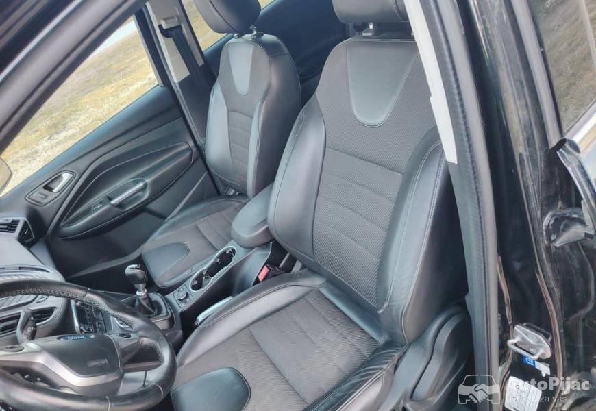 prodajem_dzip_ford_kuga_titanijum_2015_godiste_top_3_polovni_automobili_autopijac.rs
