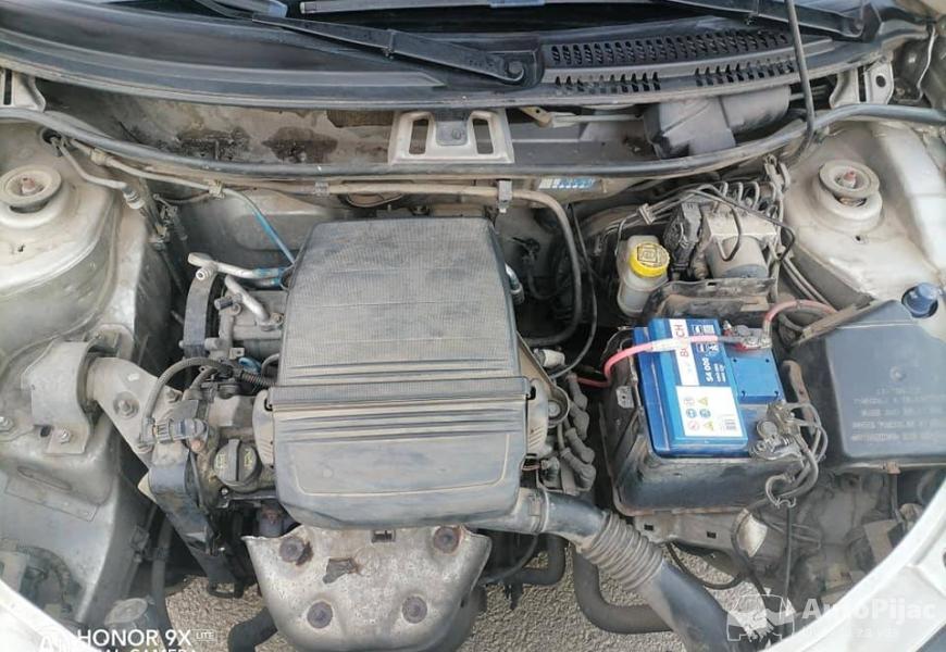 fijat_punto_12_benzinac_11_polovni_automobili_autopijac.rs
