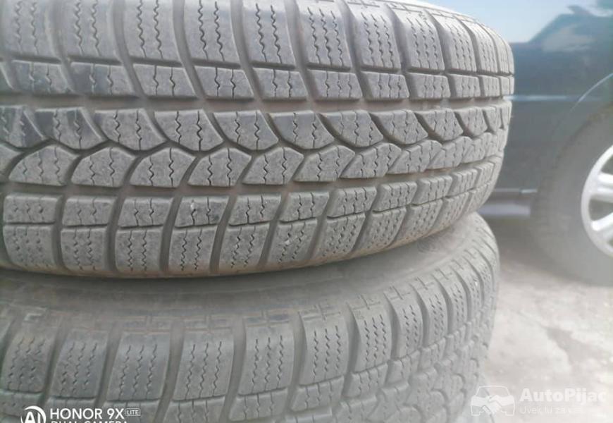 fijat_punto_12_benzinac_15_polovni_automobili_autopijac.rs