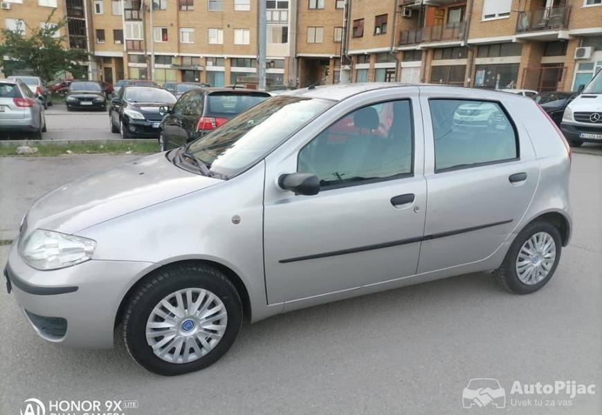fijat_punto_12_benzinac_5_polovni_automobili_autopijac.rs