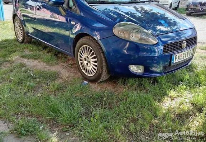 fijat_punto_grade_1_polovni_automobili_autopijac.rs