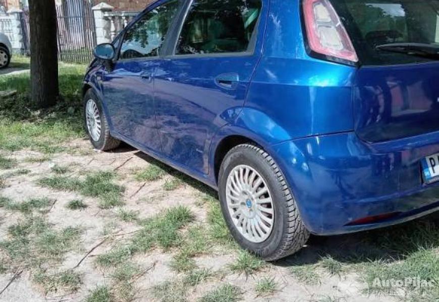 fijat_punto_grade_6_polovni_automobili_autopijac.rs