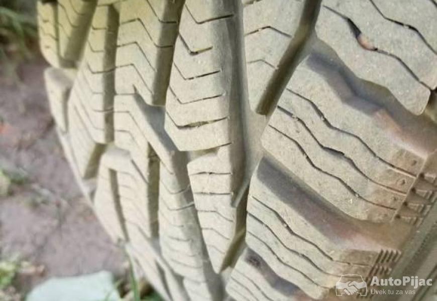 fijat_punto_grade_9_polovni_automobili_autopijac.rs