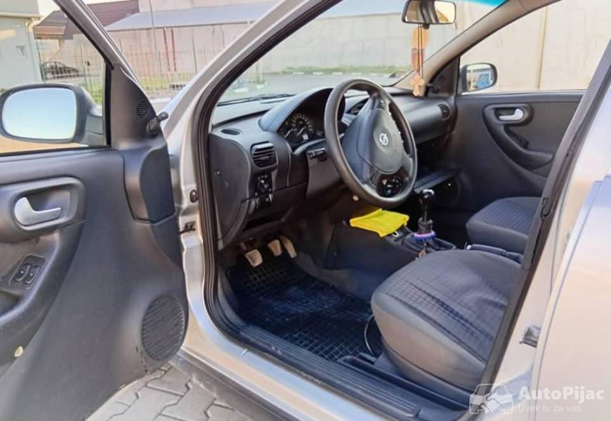 opel_corsa_c_8_polovni_automobili_autopijac.rs