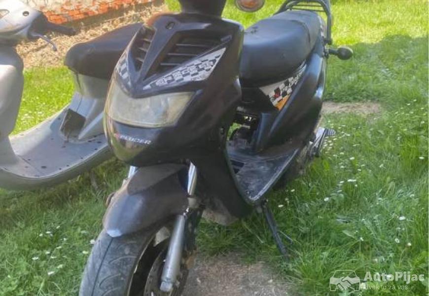 skuter_50cc_7_polovni_automobili_autopijac.rs