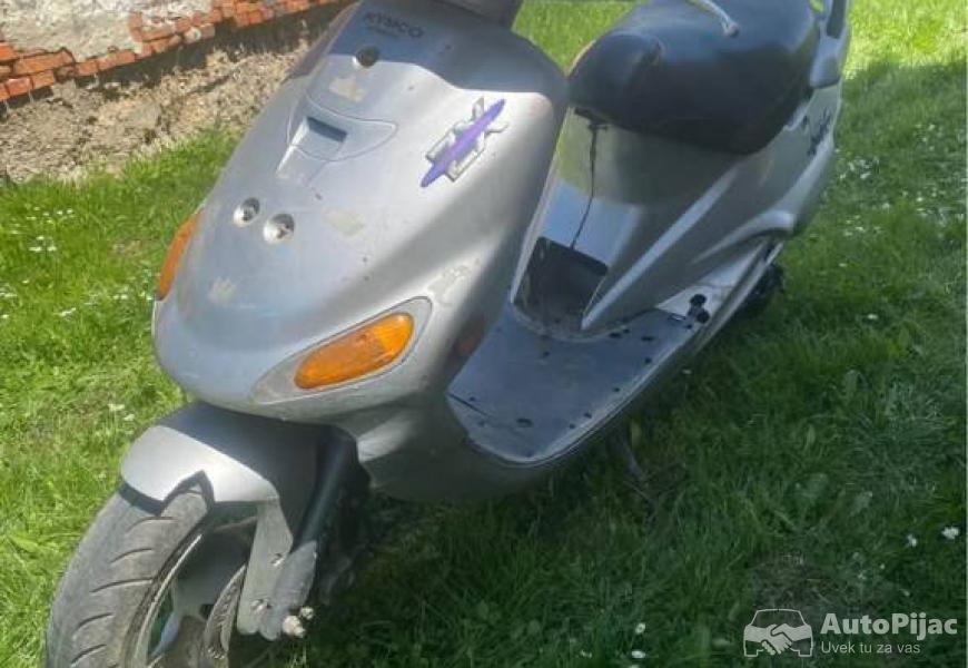 skuter_50cc_8_polovni_automobili_autopijac.rs