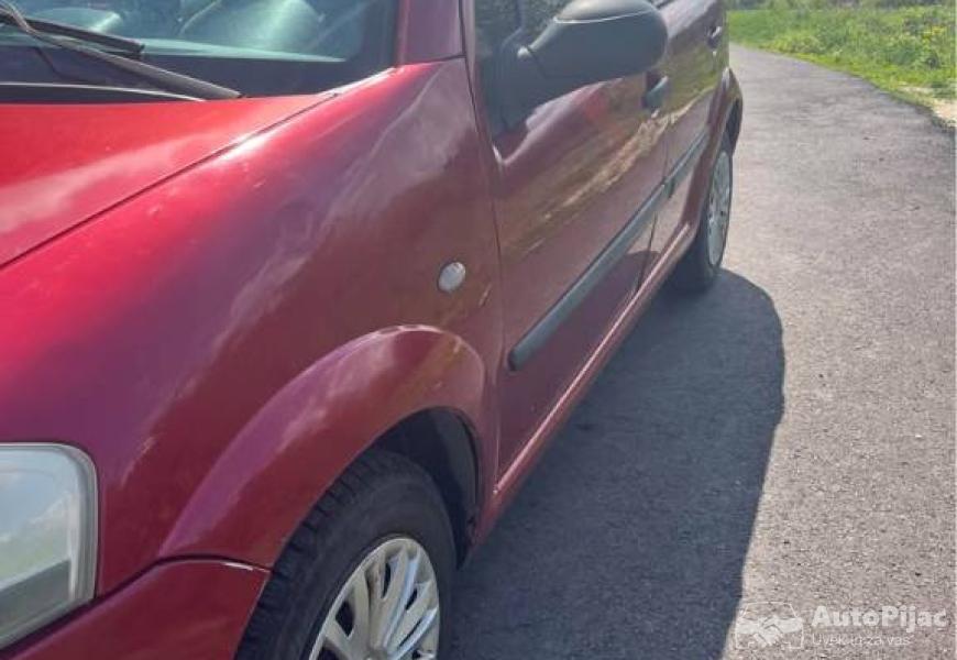 citroen_c3_14_benzin_2003_godiste_2_polovni_automobili_autopijac.rs