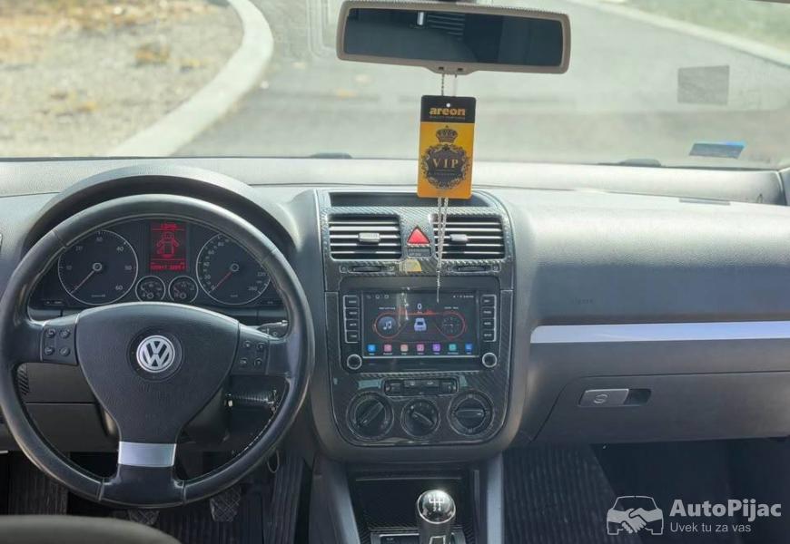 golf_v_9_polovni_automobili_autopijac.rs