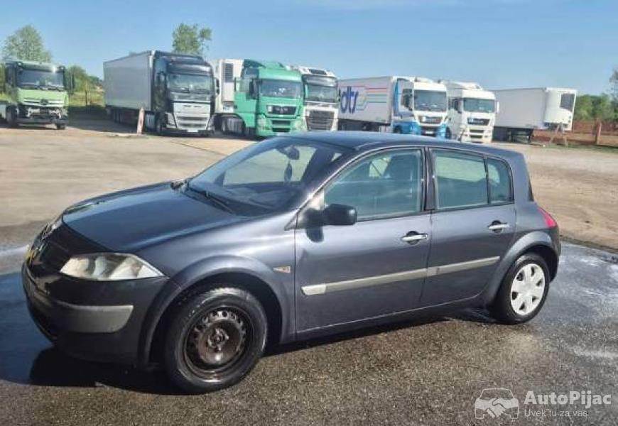 renault_megane_15dci_10_polovni_automobili_autopijac.rs