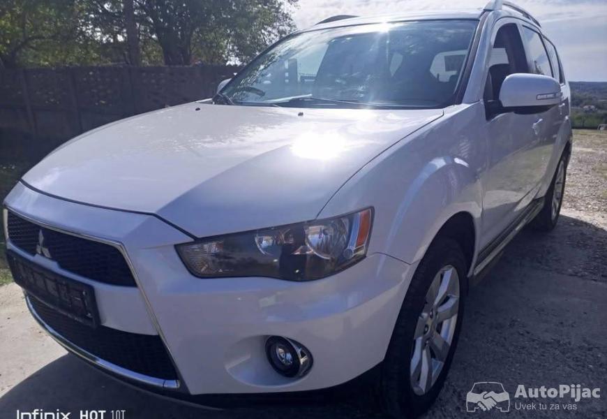 prodajem_mitsubishi_outlander_20_benzin_4_polovni_automobili_autopijac.rs