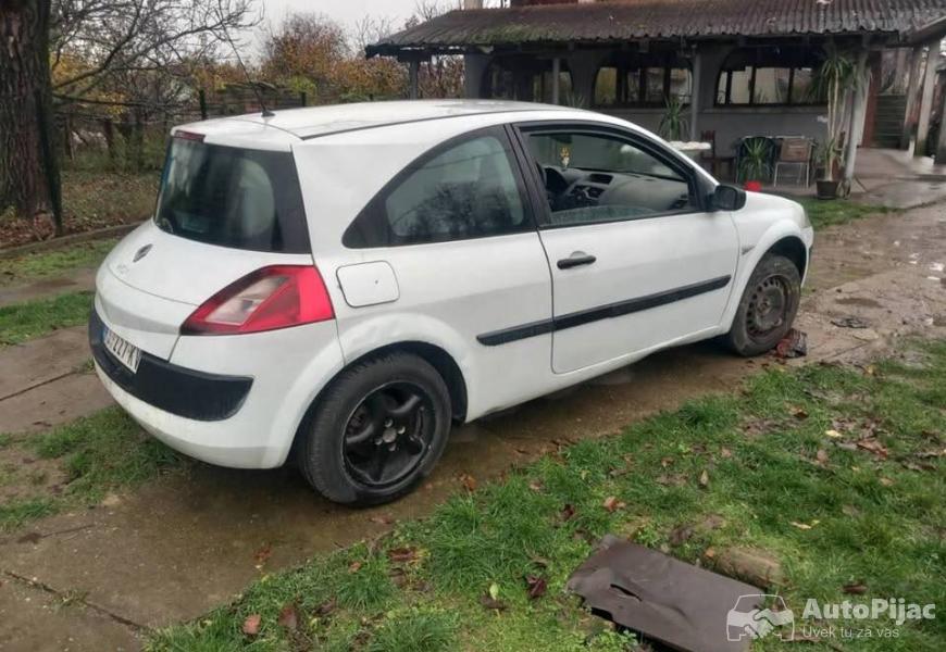 reno_megan_15dizelgodiste2003nije_reg_2_polovni_automobili_autopijac.rs