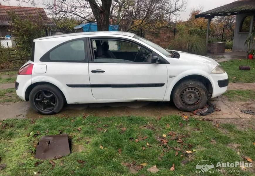 reno_megan_15dizelgodiste2003nije_reg_4_polovni_automobili_autopijac.rs