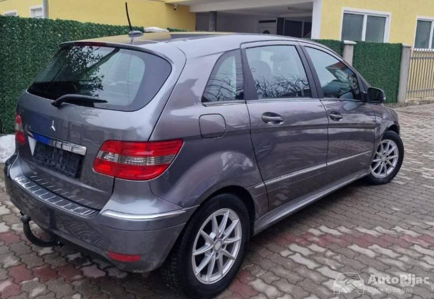 2010_mercedes_b200_restajling_mercedes_b200_restaj_1_polovni_automobili_autopijac.rs