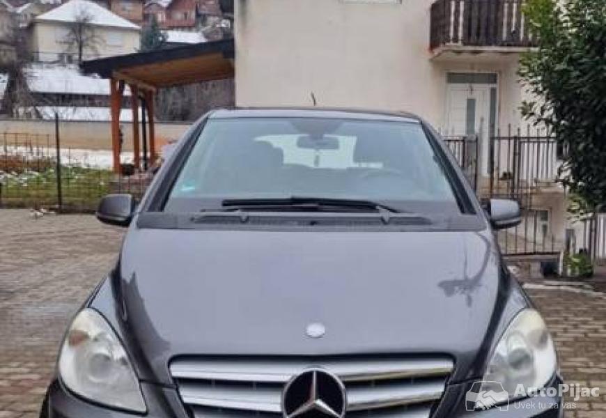 2010_mercedes_b200_restajling_mercedes_b200_restaj_4_polovni_automobili_autopijac.rs