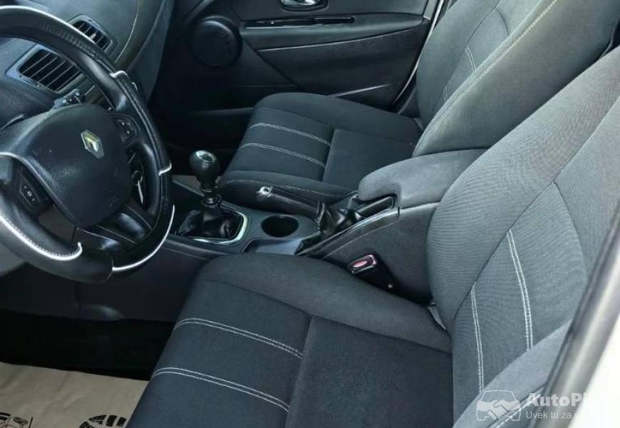 2013_reno_megane_3_hatchback_8_polovni_automobili_autopijac.rs