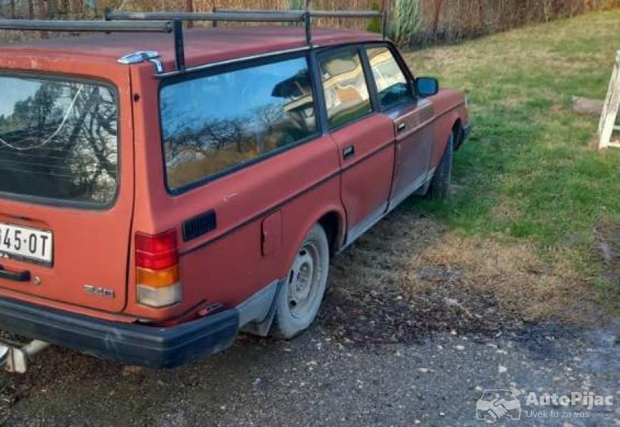 volvo240_4_polovni_automobili_autopijac.rs