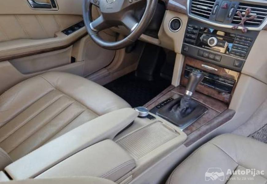 2011_mercedesbenz_eclass_14_polovni_automobili_autopijac.rs