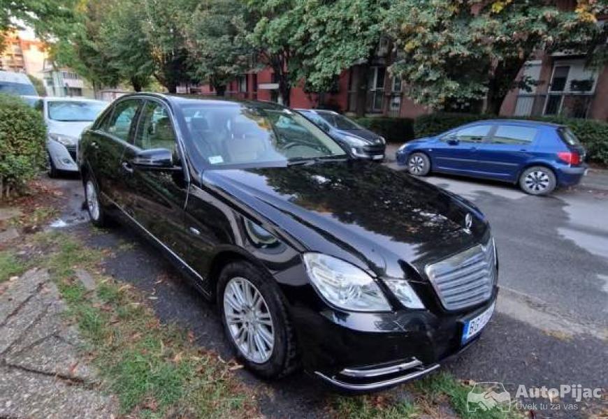 2011_mercedesbenz_eclass_5_polovni_automobili_autopijac.rs