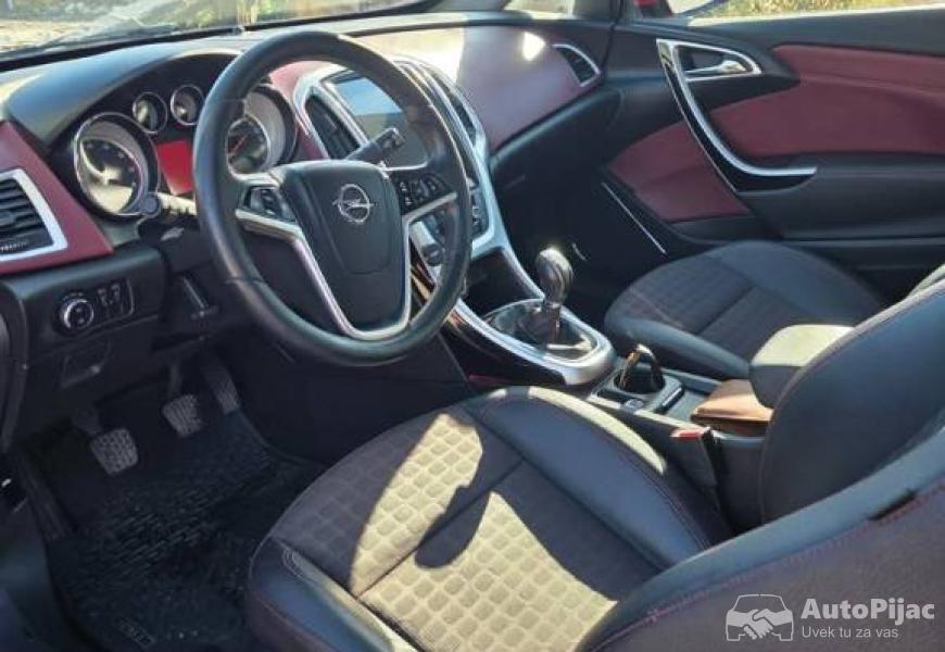 2013_opel_astra_j_gtc_opc_line_11_polovni_automobili_autopijac.rs