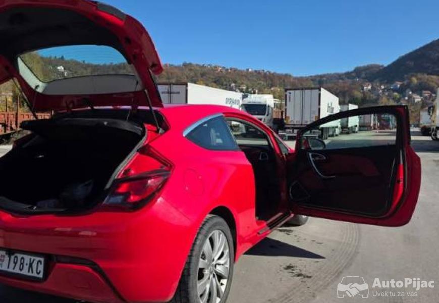 2013_opel_astra_j_gtc_opc_line_6_polovni_automobili_autopijac.rs