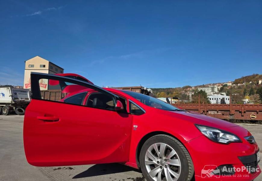 2013_opel_astra_j_gtc_opc_line_8_polovni_automobili_autopijac.rs