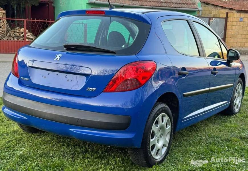 2007_pezo_207_14_8v_55_kw_pezo_motor_3_polovni_automobili_autopijac.rs