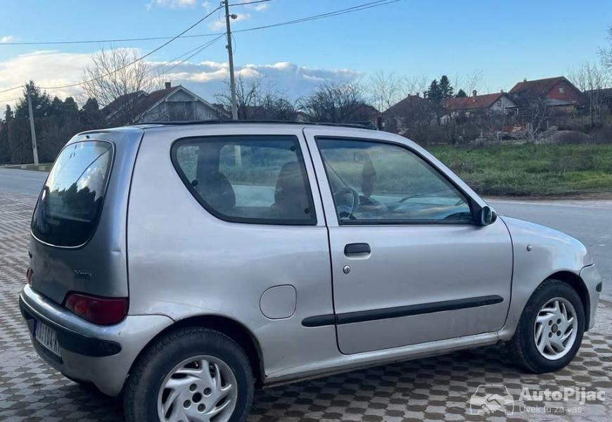fiat_seicento_3_polovni_automobili_autopijac.rs