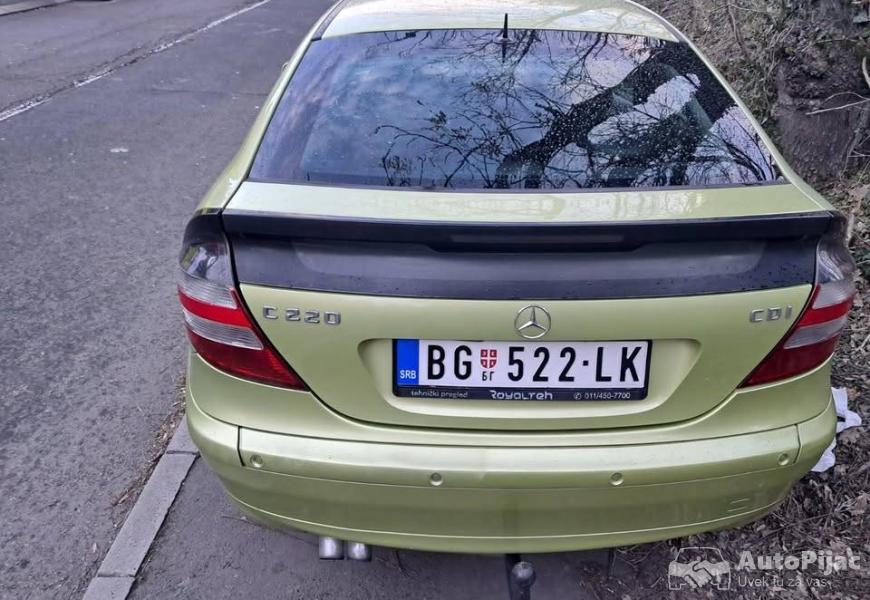 2002_mercedesbenz_cclass_6_polovni_automobili_autopijac.rs