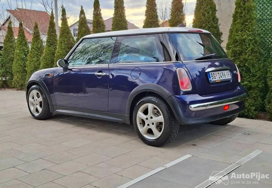 mini_one_4_polovni_automobili_autopijac.rs