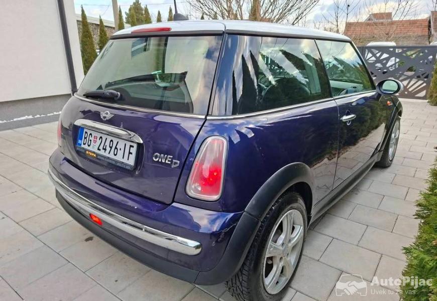 mini_one_5_polovni_automobili_autopijac.rs