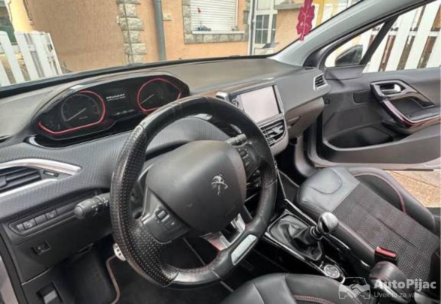 peugeot_2008_8_polovni_automobili_autopijac.rs