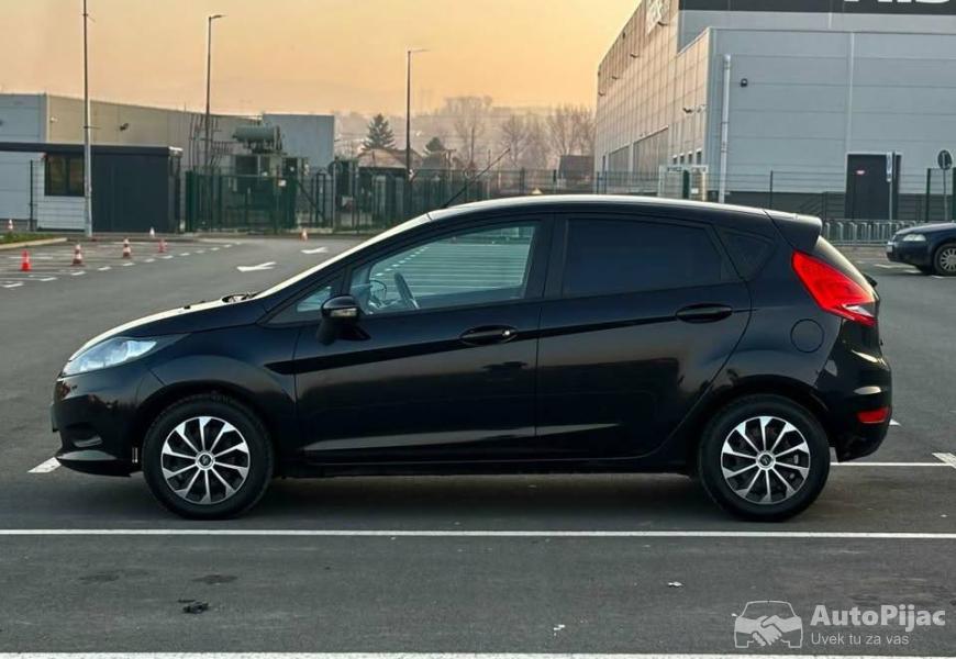 ford_fiesta_2011_6_polovni_automobili_autopijac.rs
