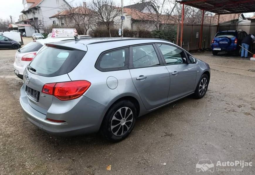opel_astra_j_5_polovni_automobili_autopijac.rs