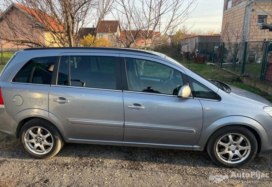 opel_zafira_8_polovni_automobili_autopijac.rs
