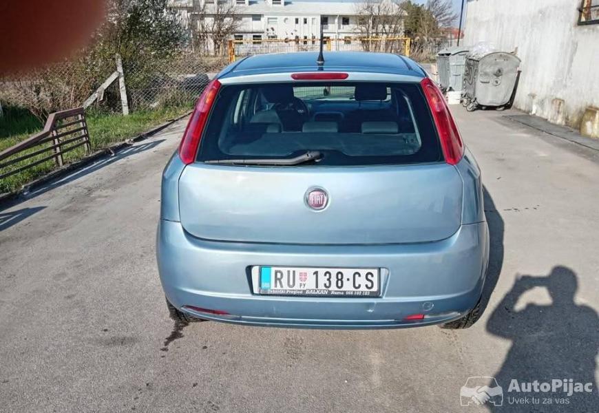 2011_fiat_grandepunto13multijet75ks_4_polovni_automobili_autopijac.rs