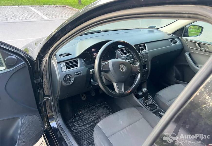 2013_skoda_rapid_16_tdi_8_polovni_automobili_autopijac.rs