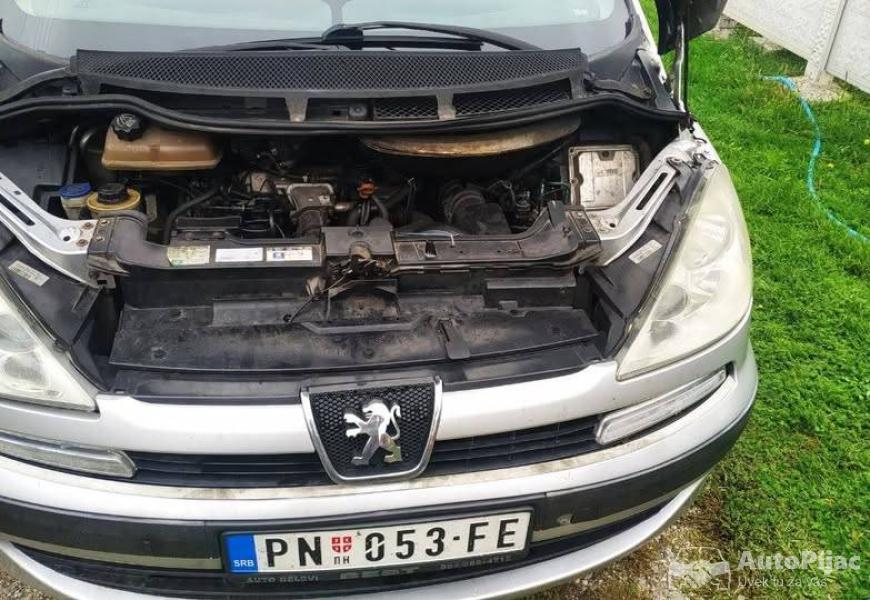 2005_peugeot_807_2_polovni_automobili_autopijac.rs