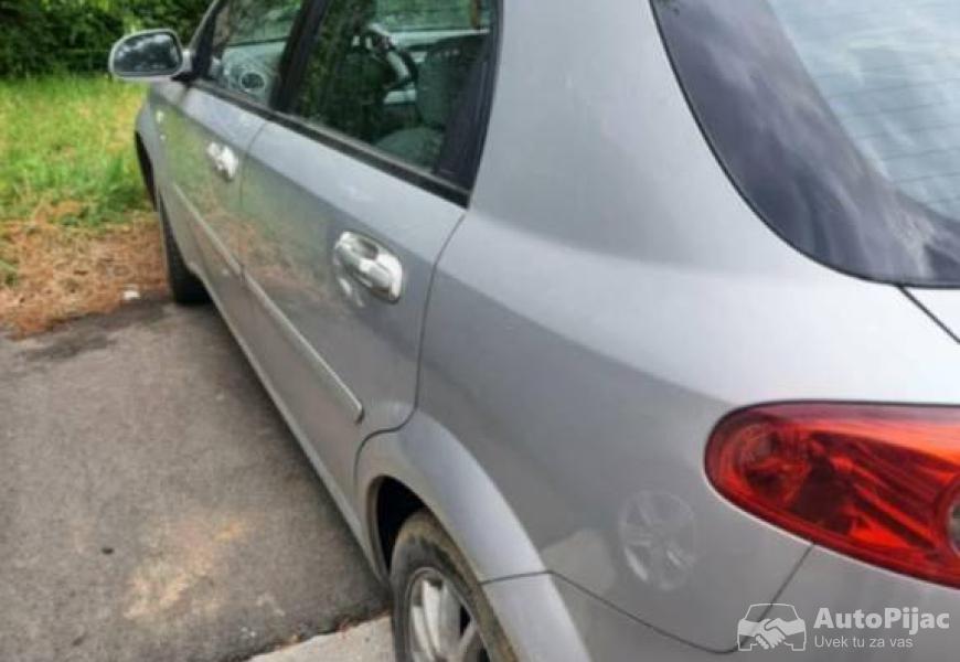 2005_suflet_2005_3_polovni_automobili_autopijac.rs