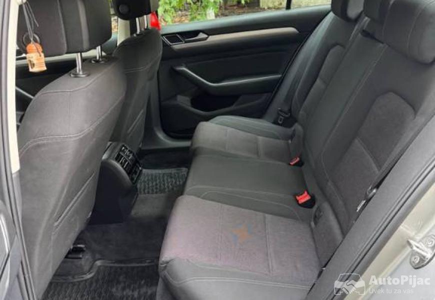 volkswagen_passat_b8_odlicno_stanje_bez_ulaganja_9_polovni_automobili_autopijac.rs