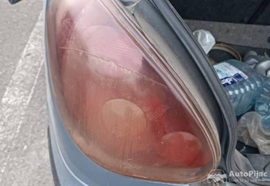 fiat_bravo_16_2001_kompletan_auto_u_delovima_6_polovni_automobili_autopijac.rs