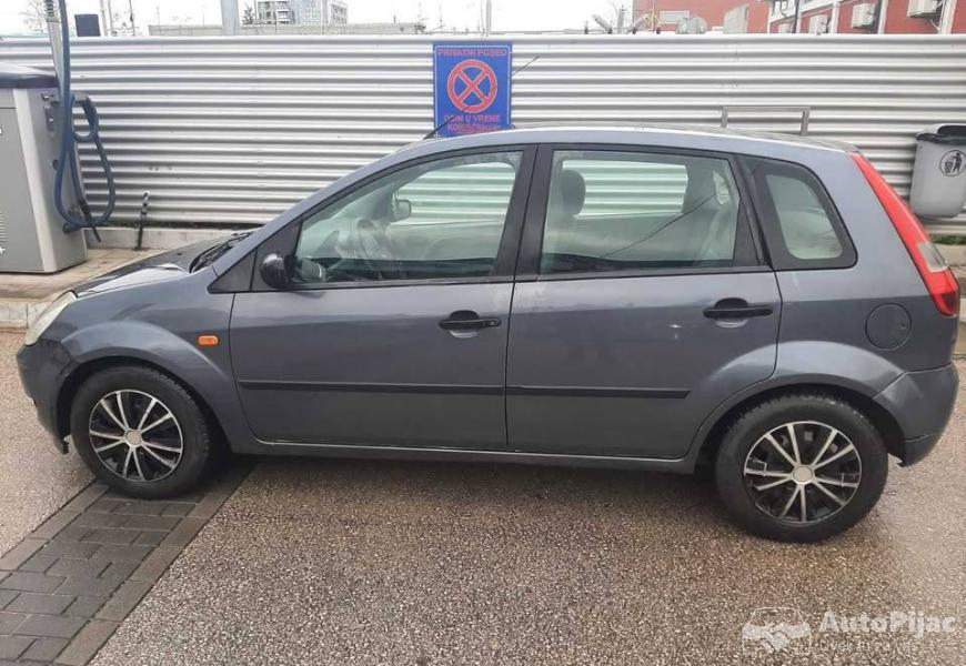 ford_fiesta_2003god_1250_eura_reg62026125_benzin55_2_polovni_automobili_autopijac.rs