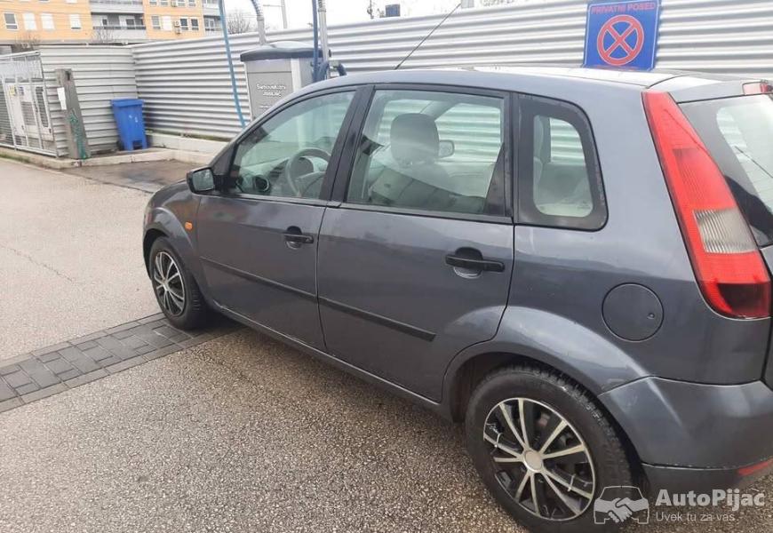 ford_fiesta_2003god_1250_eura_reg62026125_benzin55_4_polovni_automobili_autopijac.rs